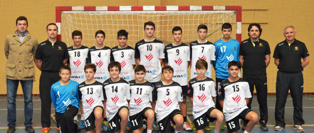 Doble representaciA?n granate en el CADEBA infantil de Huelva