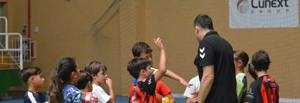 Arranca con ilusión el curso para la Escuelas Municipales controladas por el Club Córdoba de Balonmano