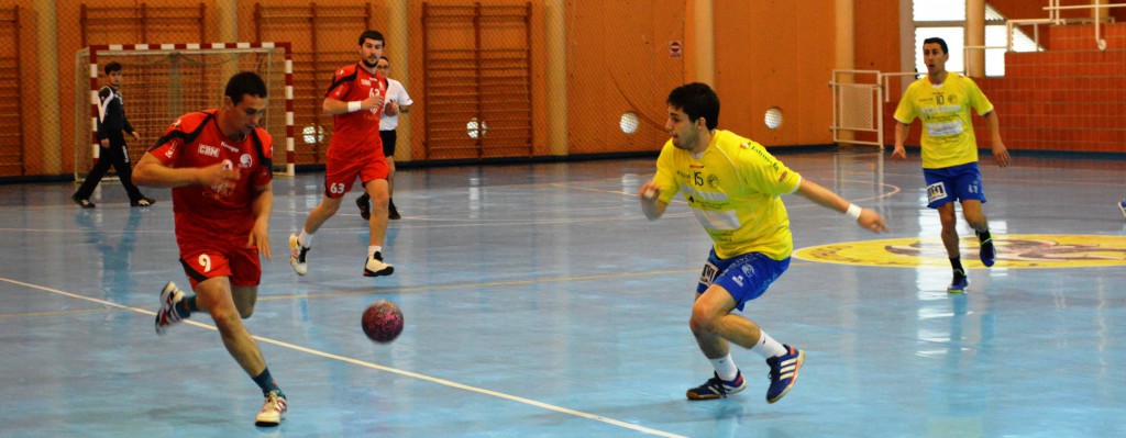 Antonio Hidalgo es el sexto fichaje del Cajasur CA?rdoba Balonmano