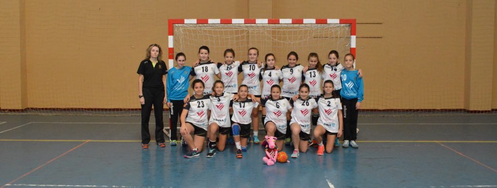 El CBM femenino va a por todas en el CADEBA alevA�n de AlmuA�A�car